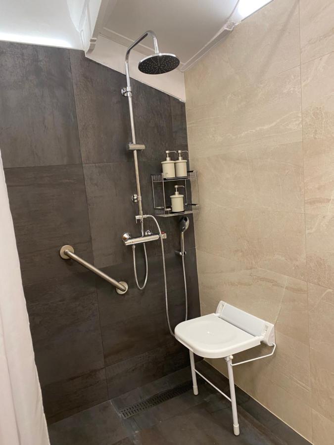Chez Helene 3 Etoiles, Labellise Disabled Pmr,Pour 4 Personnes Chiens Bienvenus-Pet Friendly Apartment Bourg-Madame Exterior foto